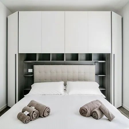 Silvia House By 