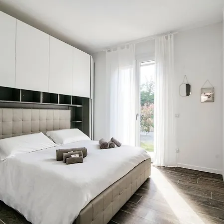 Апартаменты Silvia House - The House Of Travelers Лено