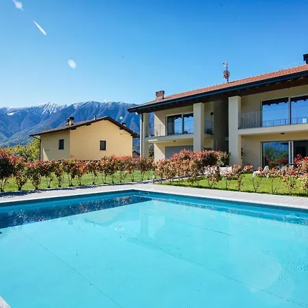 Апартаменты Silvia House - The House Of Travelers *