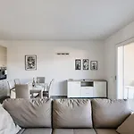 Silvia House - The House Of Travelers Apartment Lenno
