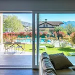 Silvia House - The House Of Travelers *