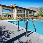 Silvia House - The House Of Travelers Apartment