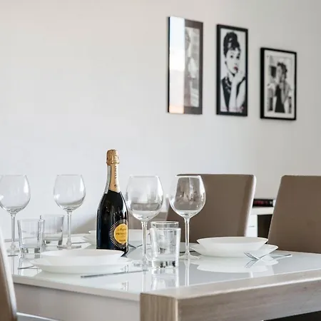 Appartement Silvia House - The House Of Travelers *