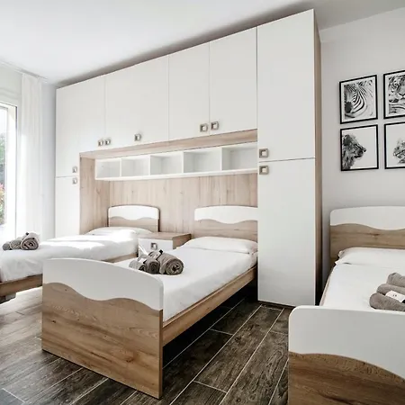 Silvia House - The House Of Travelers Appartement