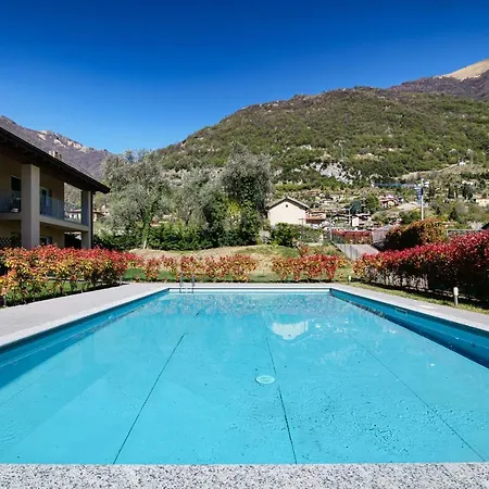 Silvia House - The House Of Travelers Lenno