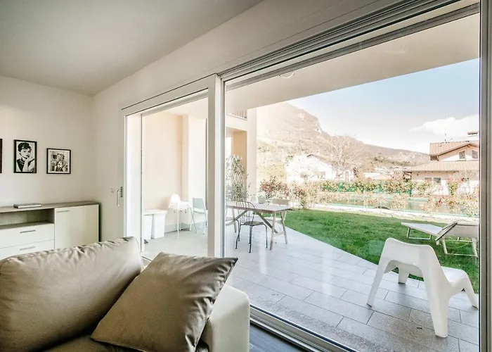 Silvia House - The House Of Travelers *