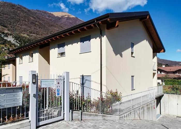 Silvia House - The House Of Travelers Apartman *