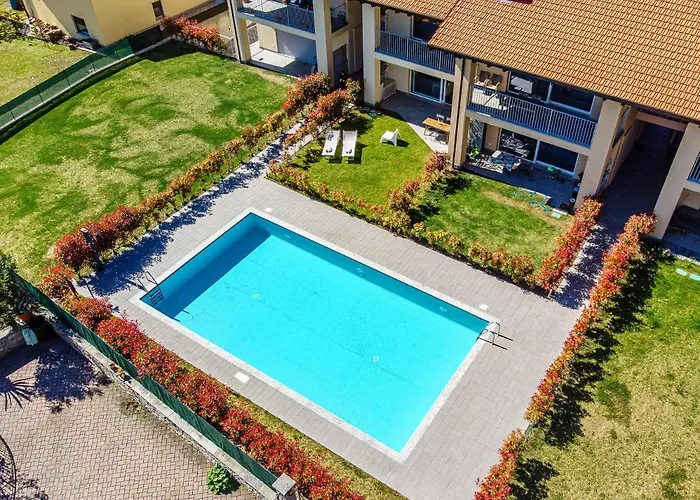 Silvia House - The House Of Travelers Lenno