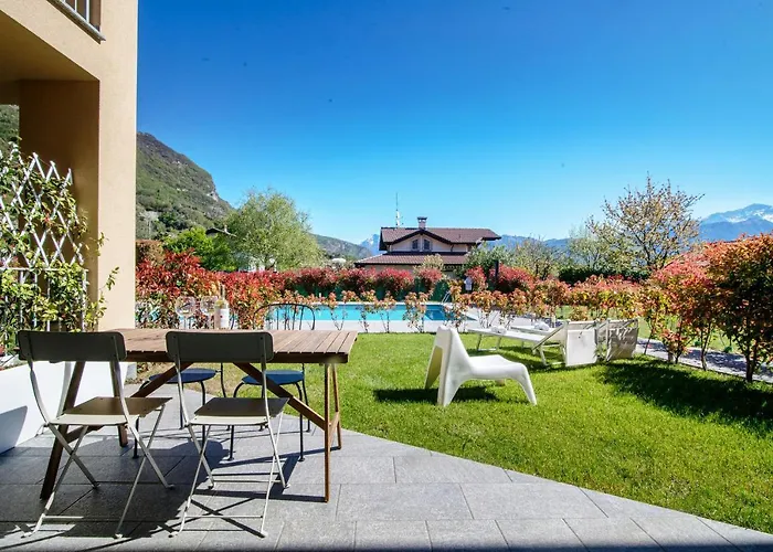 Silvia House - The House Of Travelers Apartman Lenno